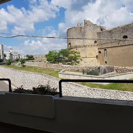 Guardiana Del Castello Отранто