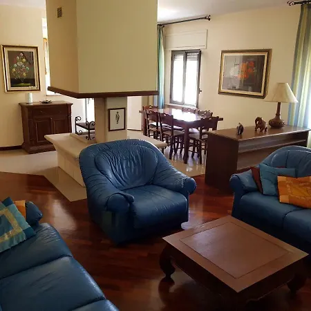 Guardiana Del Castello Holiday home *